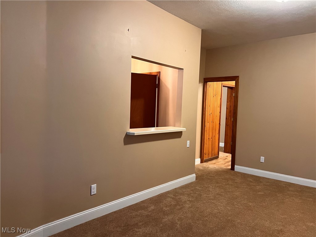 44993 Crestview Road Columbiana OH 44408