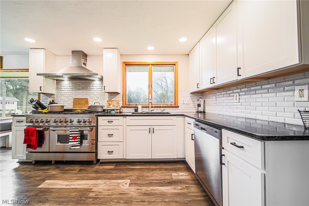 327 Briarhill Drive Rittman OH 44270