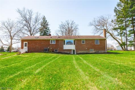 327 Briarhill Drive Rittman OH 44270