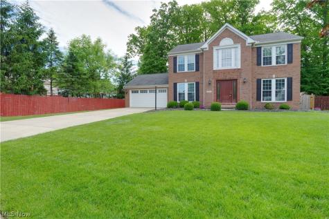 169 Aster Place Brunswick OH 44212