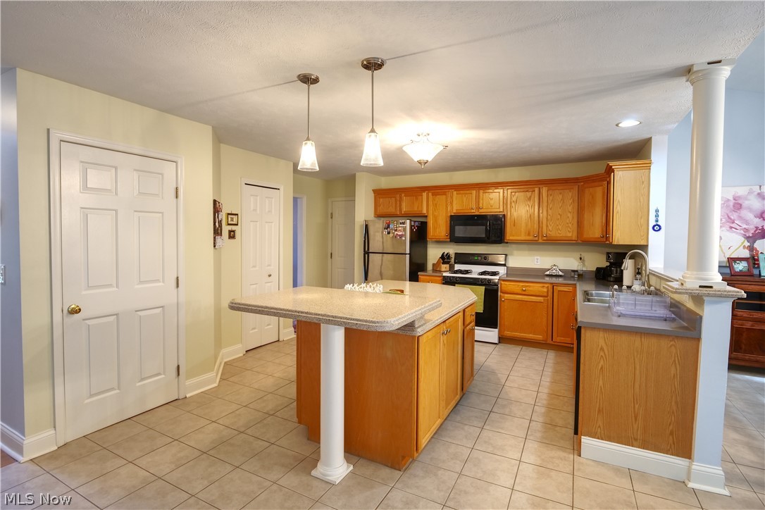 169 Aster Place Brunswick OH 44212