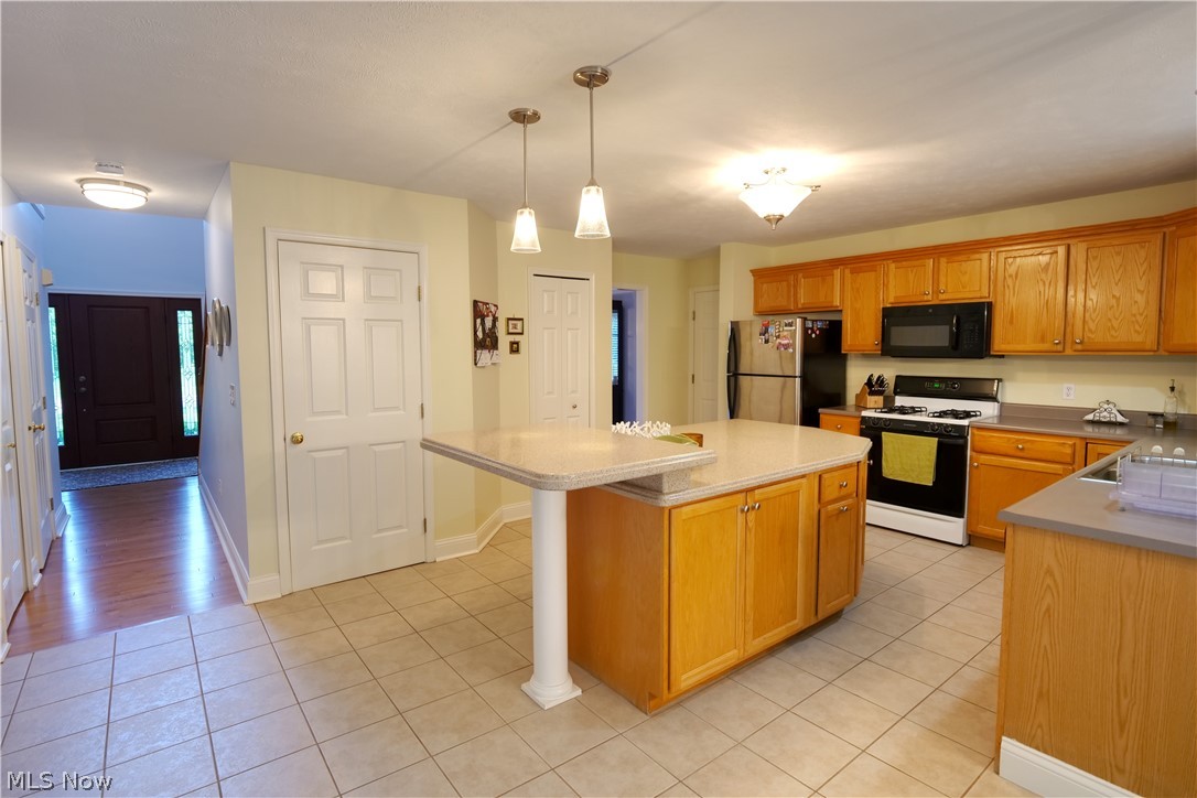 169 Aster Place Brunswick OH 44212