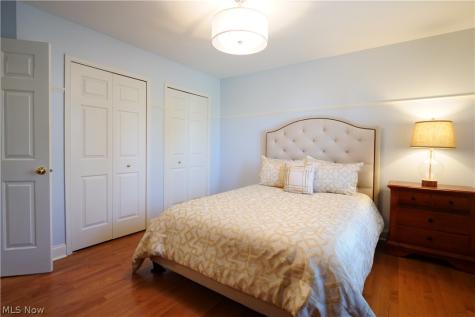 169 Aster Place Brunswick OH 44212