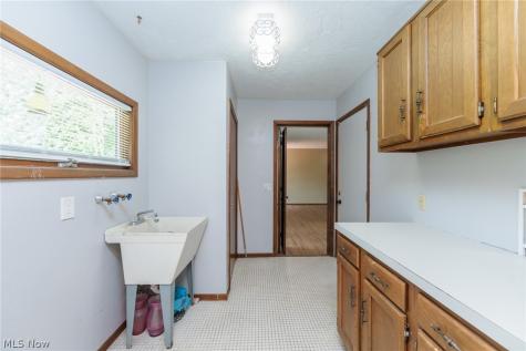 2520 W Skyline Drive Lorain OH 44053