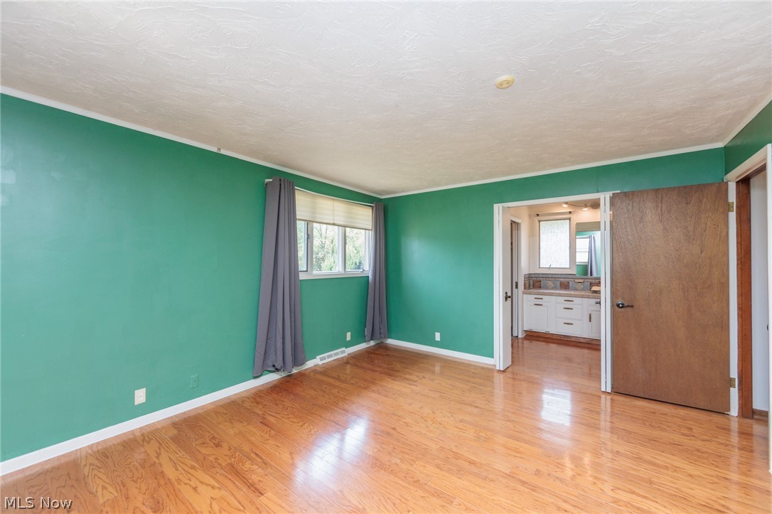 2520 W Skyline Drive Lorain OH 44053