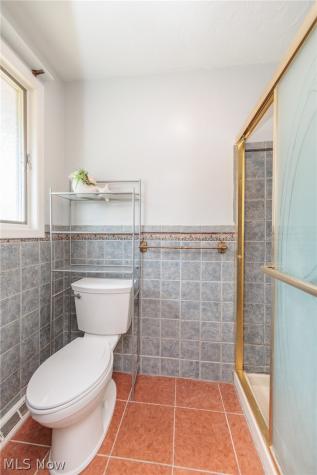 2520 W Skyline Drive Lorain OH 44053