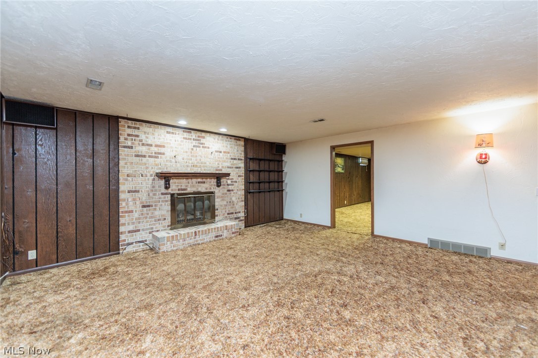 2520 W Skyline Drive Lorain OH 44053