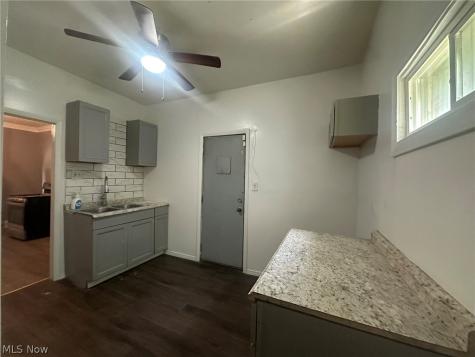 875 E 131st Street Cleveland OH 44108
