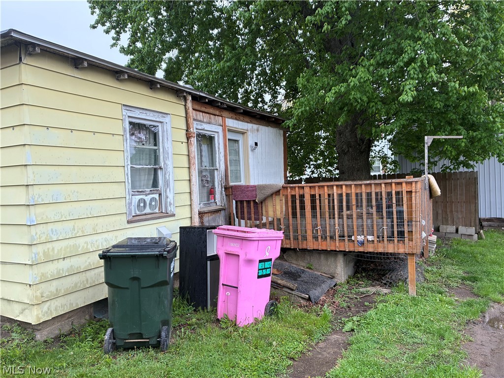 134 Harmon Avenue NE Brewster OH 44613
