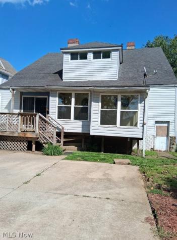 329 Muskingum Drive Marietta OH 45750