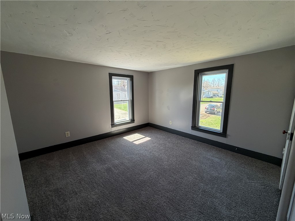 14849 Penford Street NW North Lawrence OH 44666