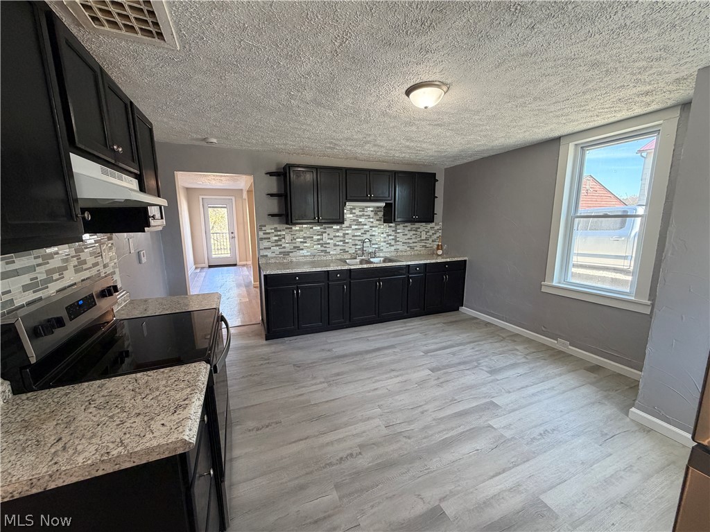 14849 Penford Street NW North Lawrence OH 44666