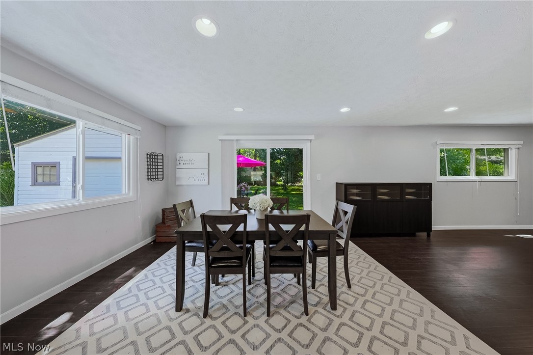 572 Woodmere Drive Berea OH 44017