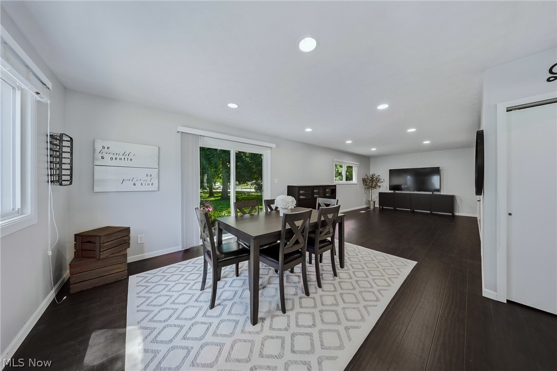 572 Woodmere Drive Berea OH 44017
