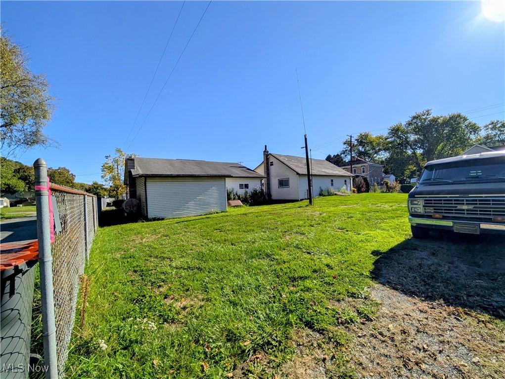 923 Wood Street Wellsville OH 43968