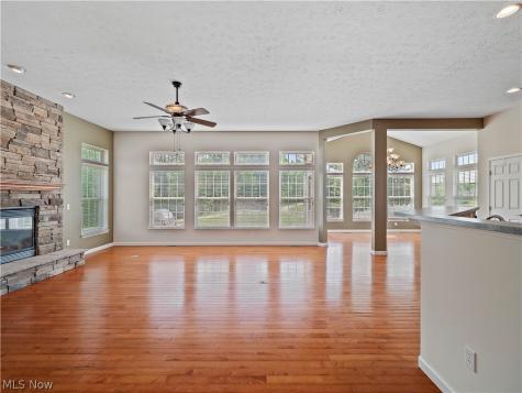 39183 Woodland Trail Avon OH 44011