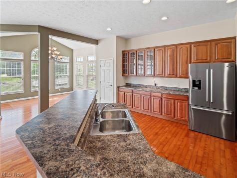 39183 Woodland Trail Avon OH 44011