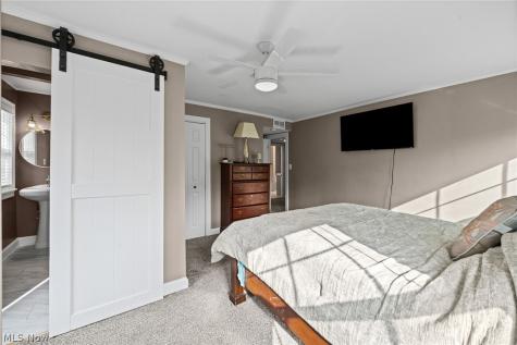 2236 Edgerton Road University Heights OH 44118