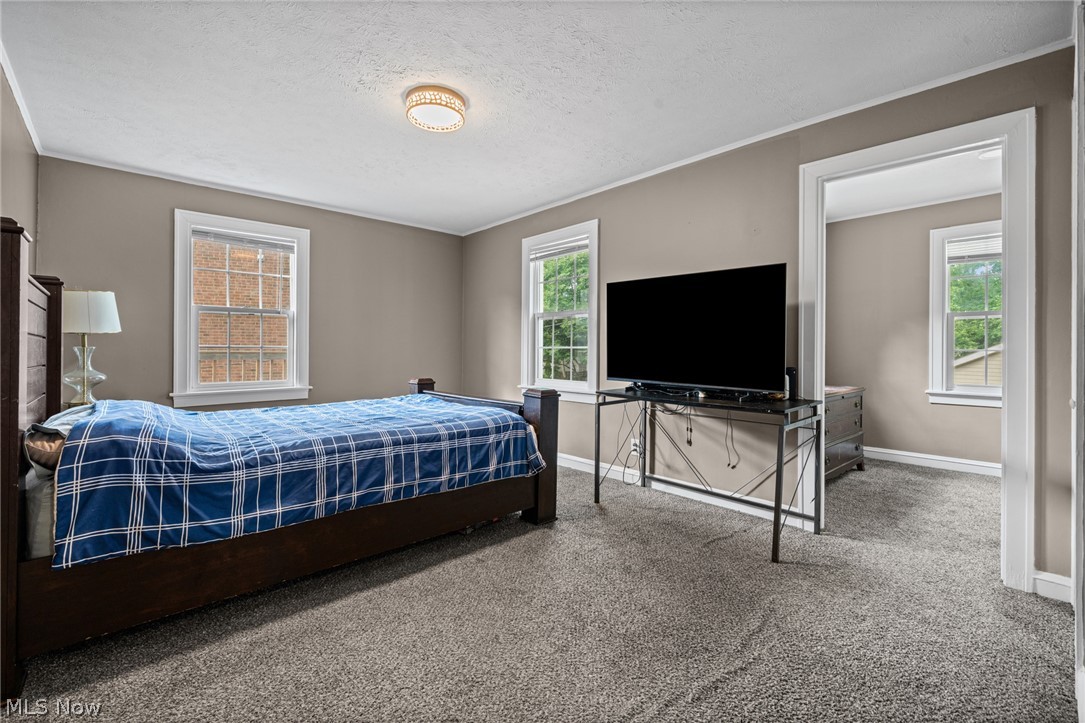 2236 Edgerton Road University Heights OH 44118
