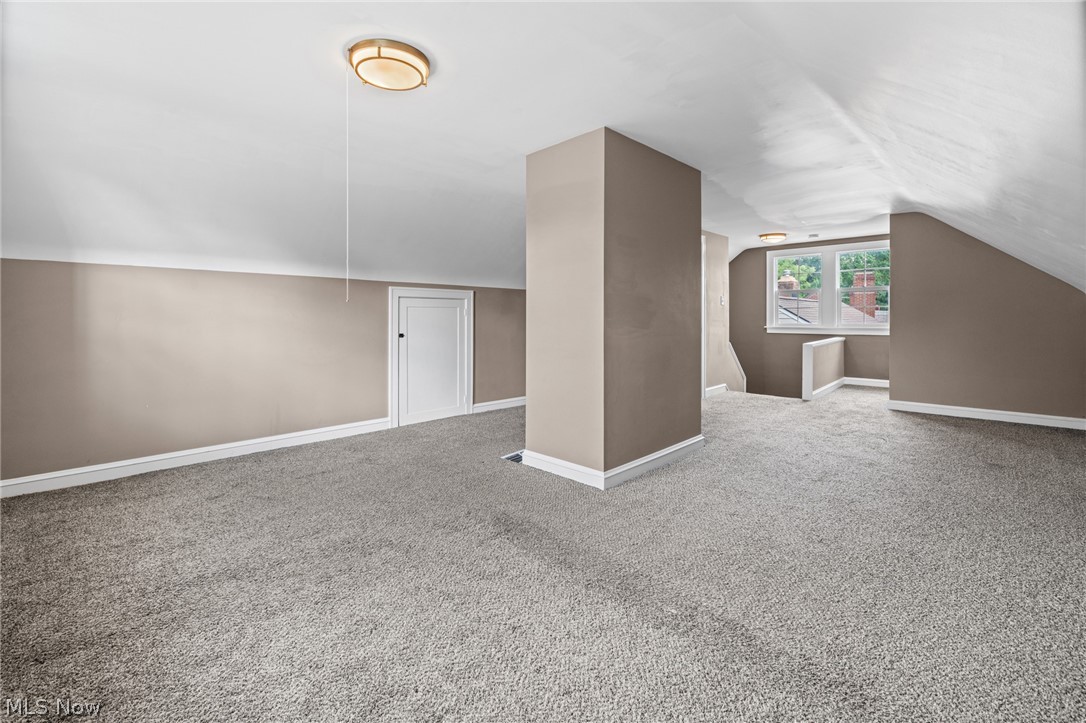2236 Edgerton Road University Heights OH 44118