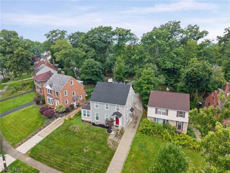 2236 Edgerton Road University Heights OH 44118