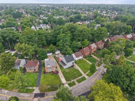 2236 Edgerton Road University Heights OH 44118