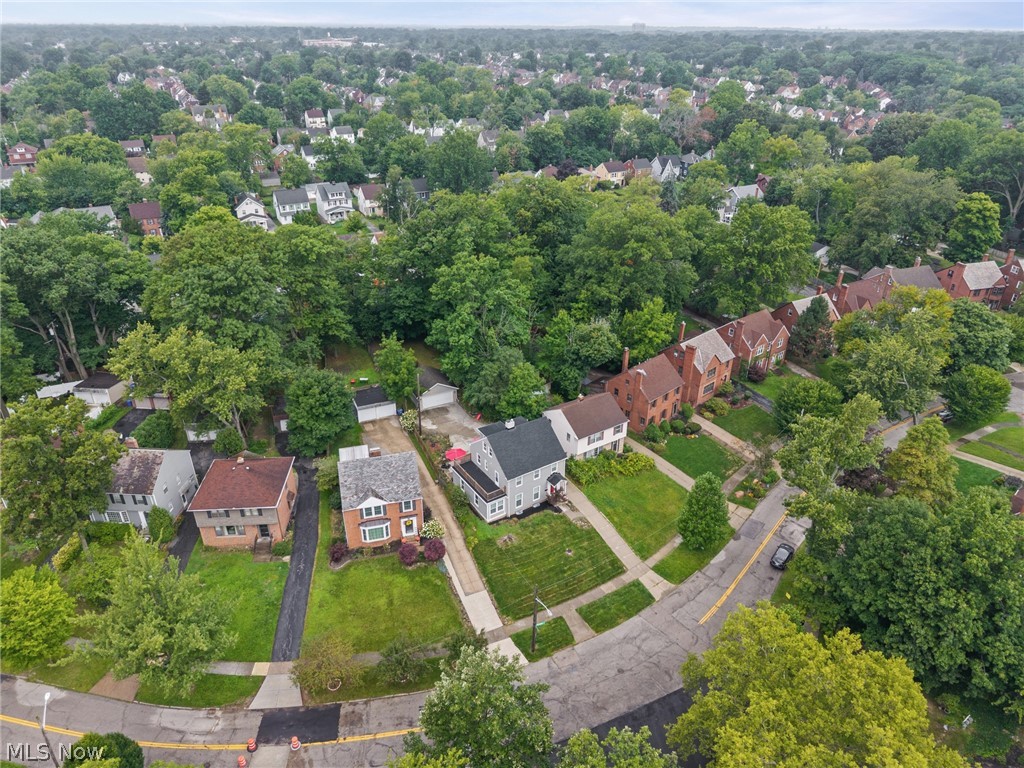 2236 Edgerton Road University Heights OH 44118
