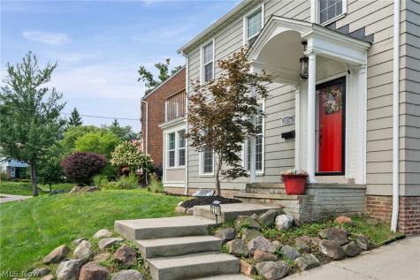 2236 Edgerton Road University Heights OH 44118