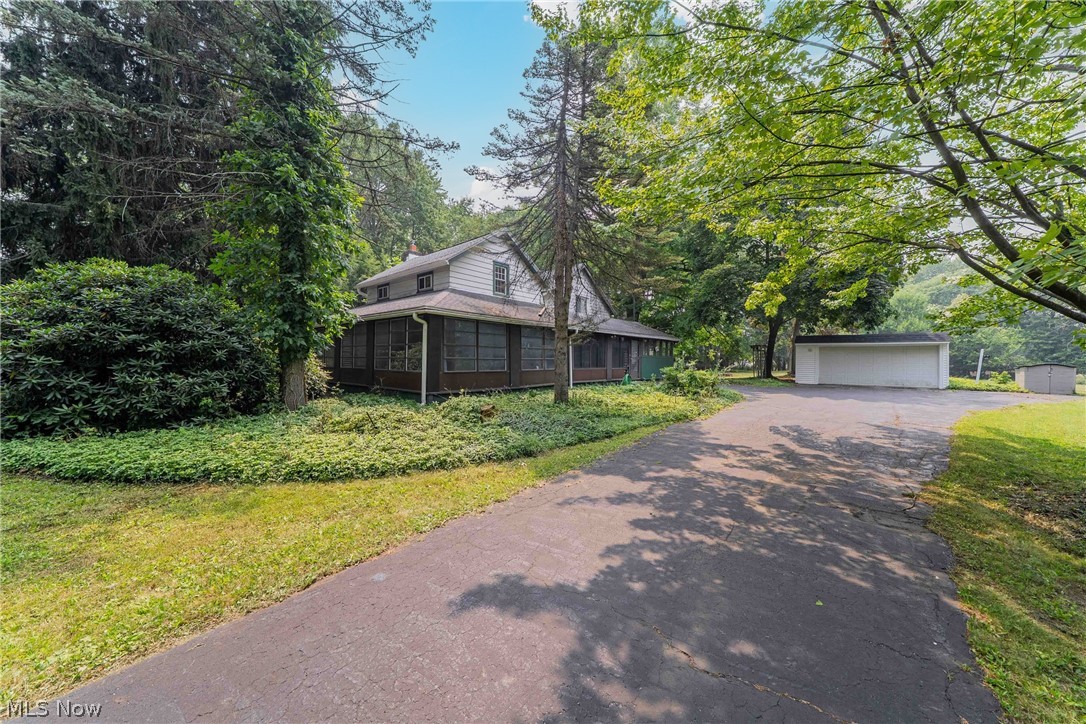2266 Glenridge Road Euclid OH 44117