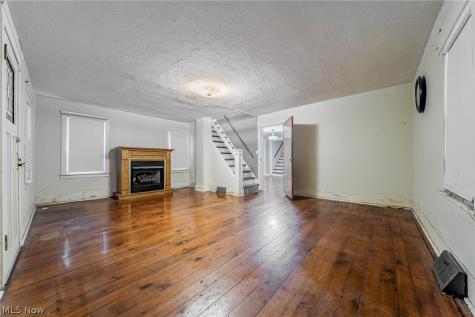 2266 Glenridge Road Euclid OH 44117