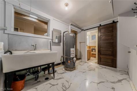 2266 Glenridge Road Euclid OH 44117