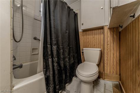 2266 Glenridge Road Euclid OH 44117