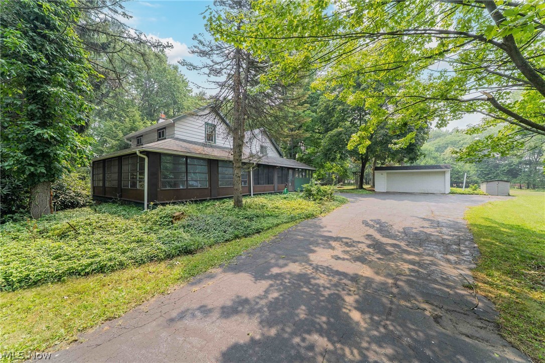 2266 Glenridge Road Euclid OH 44117