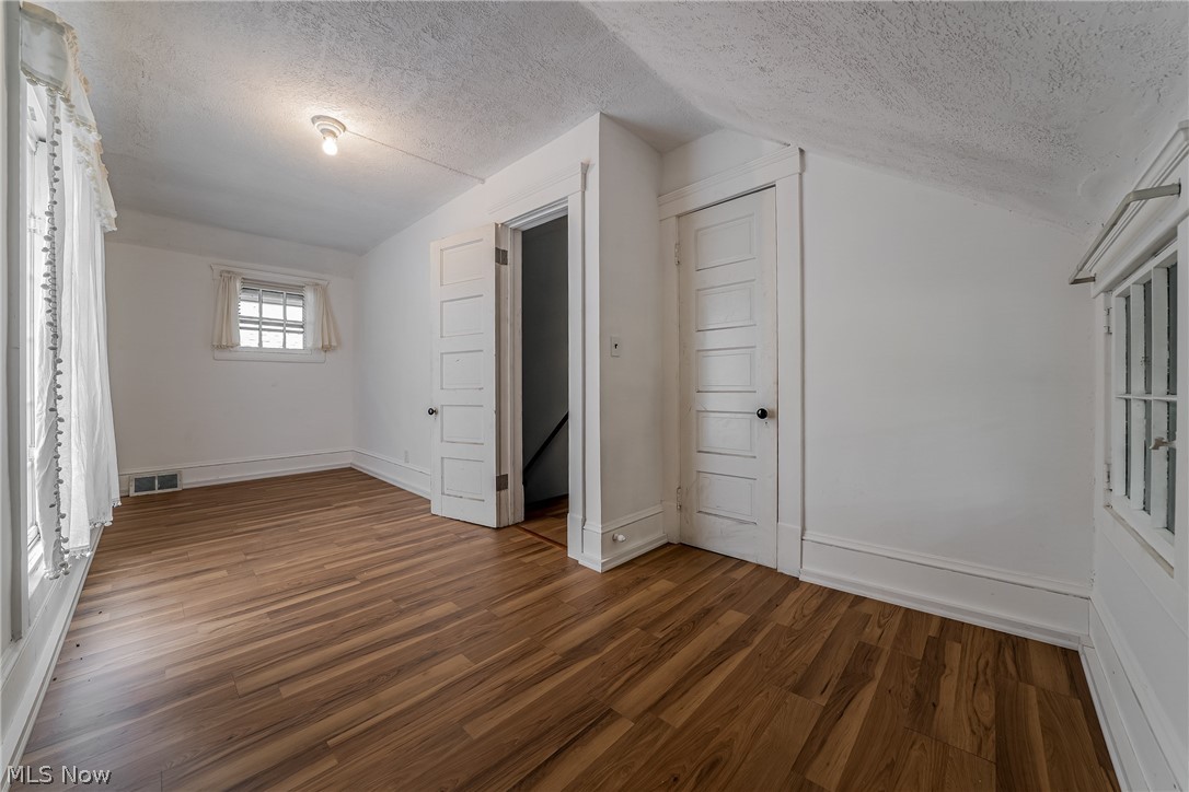 2266 Glenridge Road Euclid OH 44117