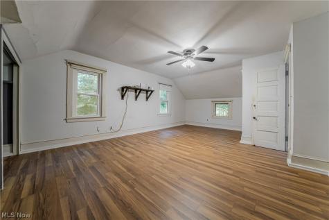 2266 Glenridge Road Euclid OH 44117