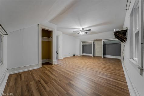 2266 Glenridge Road Euclid OH 44117