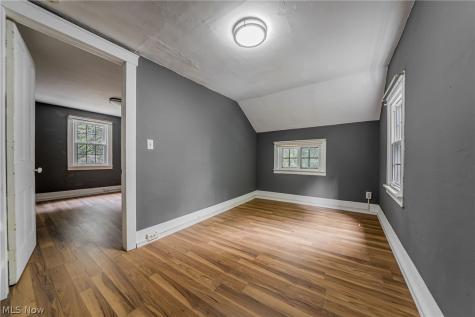 2266 Glenridge Road Euclid OH 44117