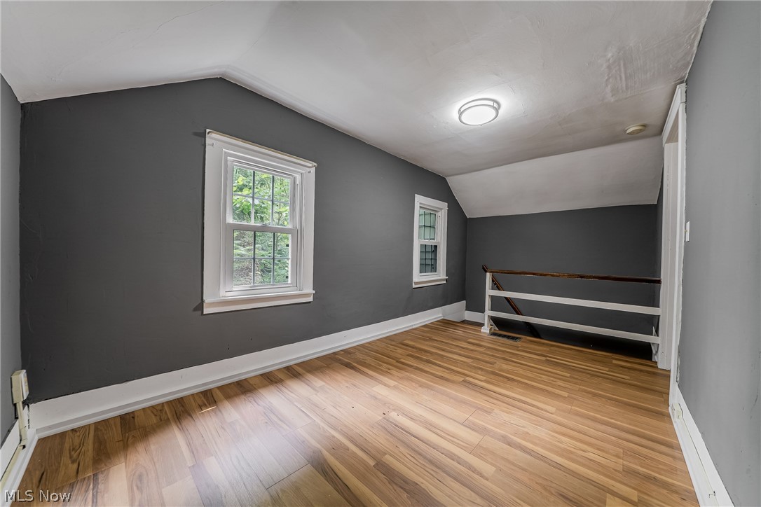 2266 Glenridge Road Euclid OH 44117