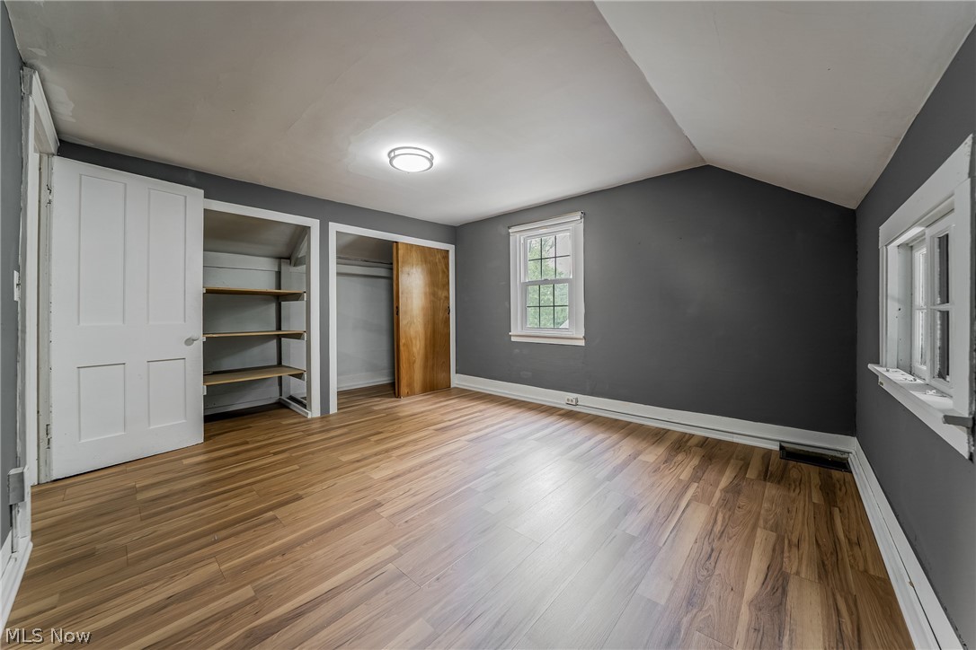 2266 Glenridge Road Euclid OH 44117