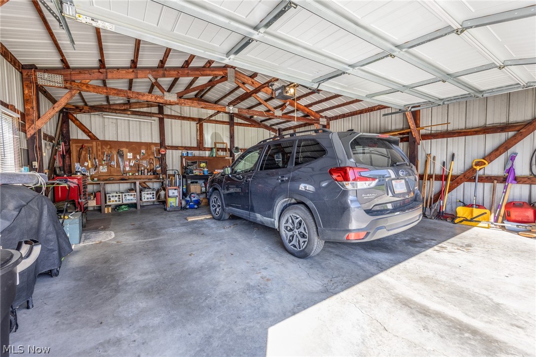 35 Poinciana Street Newport OH 45768