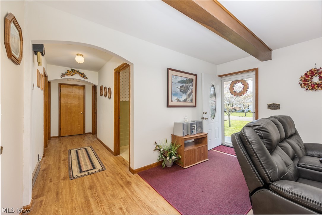 35 Poinciana Street Newport OH 45768
