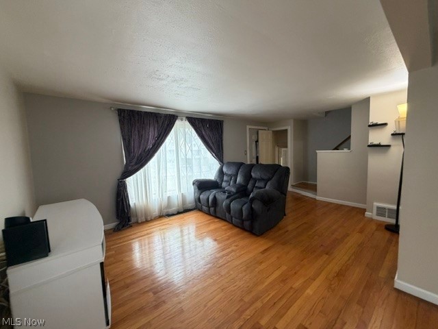 19316 Shakerwood Road Warrensville Heights OH 44122