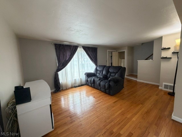 19316 Shakerwood Road Warrensville Heights OH 44122