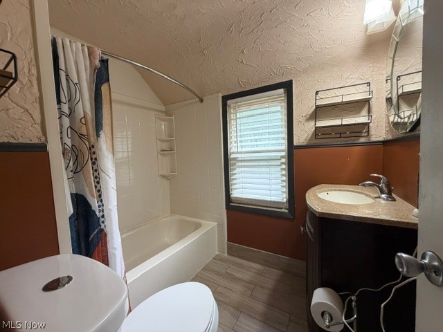 19316 Shakerwood Road Warrensville Heights OH 44122