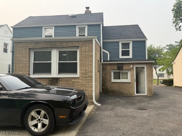 19316 Shakerwood Road Warrensville Heights OH 44122