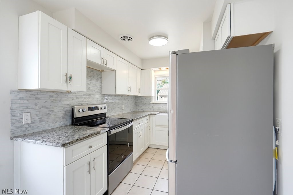 20777 Bowling Green Road Maple Heights OH 44137