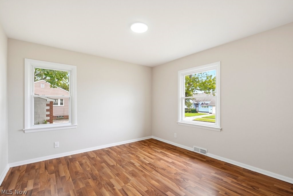 20777 Bowling Green Road Maple Heights OH 44137