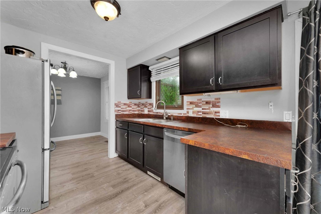 4417 Queen Anne Avenue Lorain OH 44052