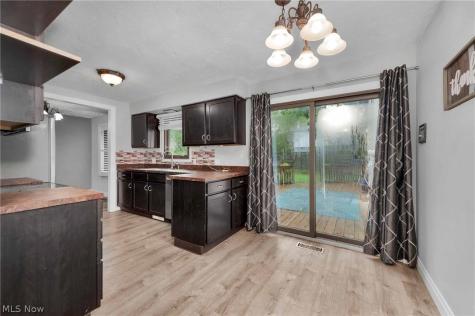 4417 Queen Anne Avenue Lorain OH 44052