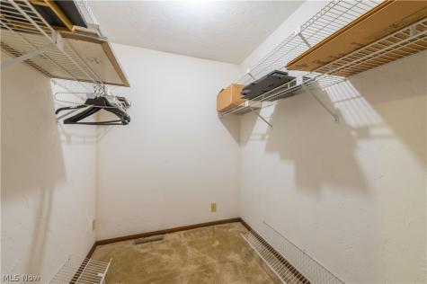 4417 Queen Anne Avenue Lorain OH 44052